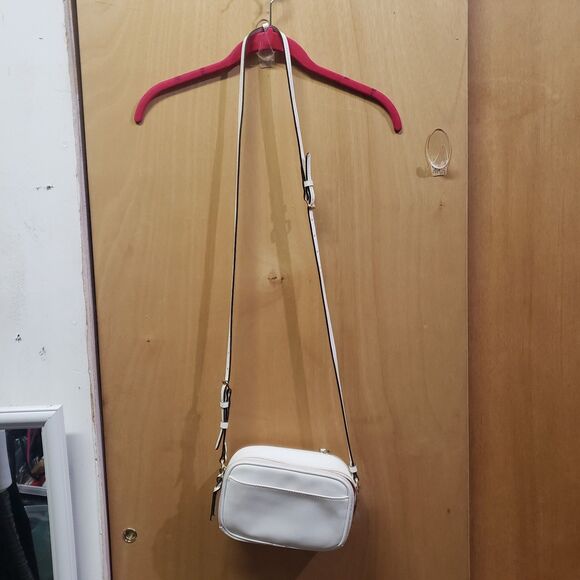 Dooney & Bourke Saffiano Sawyer Crossbody Bag White Adjustable strap-26" drop - Picture 6 of 7